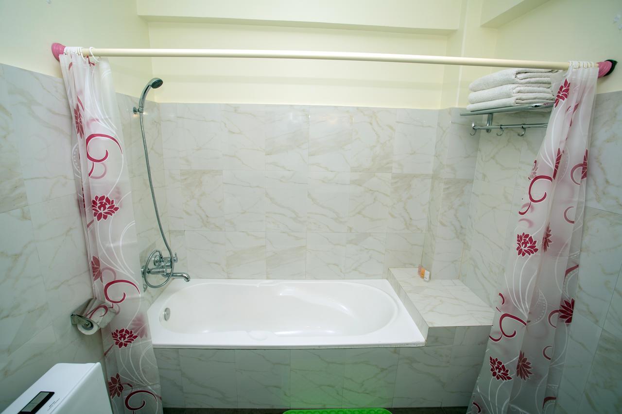 Hotel Spring Pokhara Zewnętrze zdjęcie
